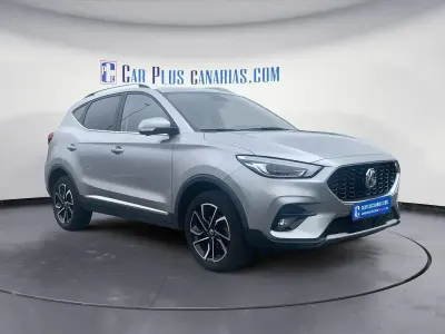 Käytetty MG ZS Luxury 111 HP (81 kW) 2023 Harmaa Katumaasturi