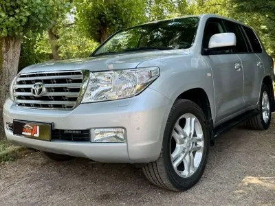 Usado Toyota Land Cruiser 286 CV (210 kW) 2008 Gris SUV