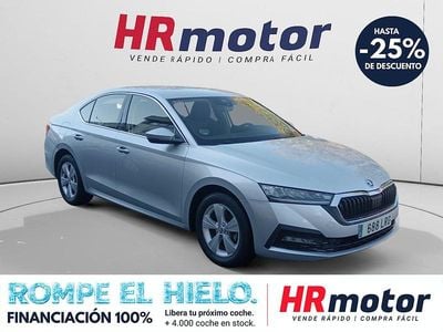Usado Skoda Octavia Ambition 150 CV (110 kW) 2021 Gris Berlina
