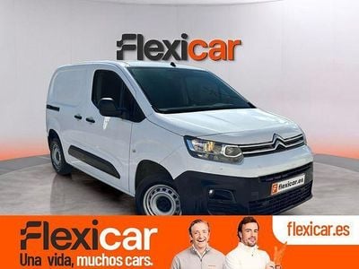 Usado Citroën Berlingo Feel 102 CV (75 kW) 2022 Blanco Monovolumen