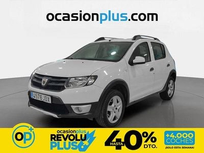 Usado Dacia Sandero Stepway 90 CV (66 kW) 2015 Blanco Utilitario