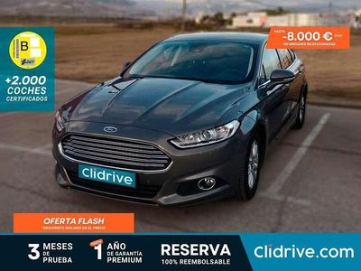 Usado Ford Mondeo Trend 125 CV (91 kW) 2015 Gris Berlina