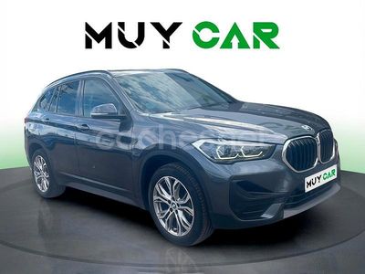 Gris / plata Usado 2021 BMW X1 Advantage SUV | 24.490 € (Buen precio)