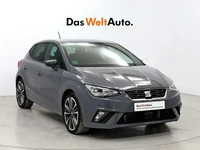 Usado Seat Ibiza FR 150 CV (110 kW) 2025 Gris Utilitario