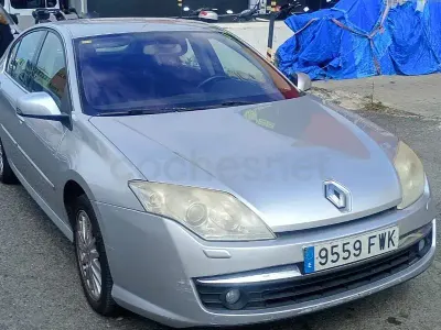 Usado Renault Laguna III Dynamique 150 CV (110 kW) 2007 Gris / plata Familiar