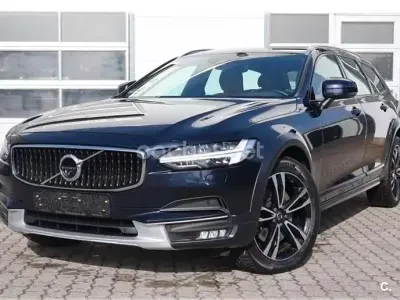 Usado Volvo V90 CC Pro 190 CV (139 kW) 2018 Azul Familiar