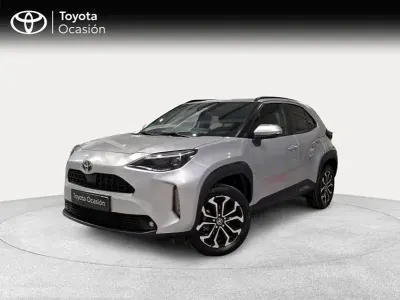 Usado Toyota Yaris Cross Active 116 CV (85 kW) 2025 Gris / plata SUV