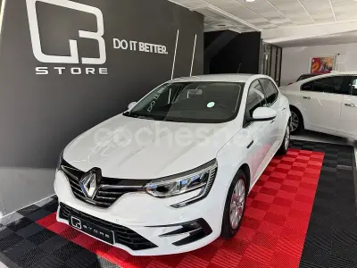 Begagnad Renault Mégane II Business 115 HK (84 kW) 2021 Vit Sedan