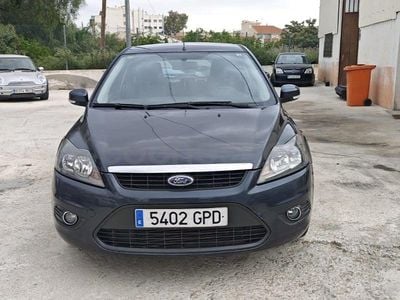 Käytetty Ford Focus 109 HP (80 kW) 2009 Sininen Sedan