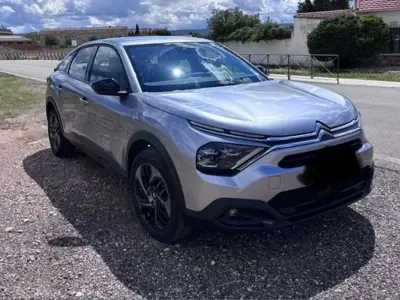Usado Citroën C4 PureTech 131 CV (96 kW) 2024 Gris SUV