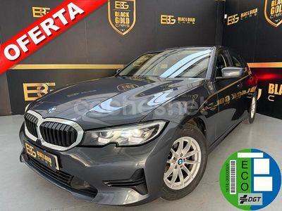 Gris Usado 2022 BMW 318 Comfort Edition Berlina | 19.490 € (Buen precio)