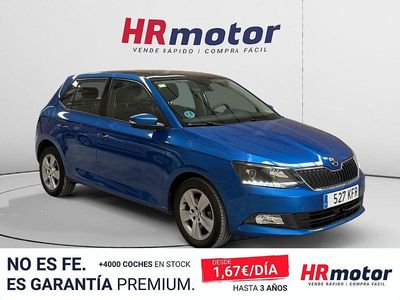 Usado Skoda Fabia Ambition 95 CV (69 kW) 2017 Azul Berlina