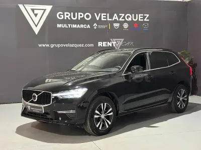 Usado Volvo XC60 Momentum 197 CV (144 kW) 2021 Negro SUV