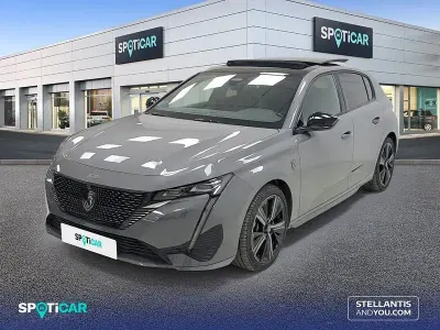 Usado Peugeot 308 GT 136 CV (100 kW) 2024 Gris / plata Berlina