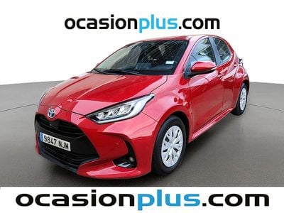 Rojo Usado 2022 Toyota Yaris Hybrid Business Edition Utilitario | 16.182 € (Buen precio)