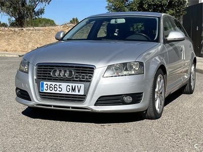 Gris / plata Usado 2009 Audi A3 Sportback Attraction Utilitario | 6900 € (Un poco caro)