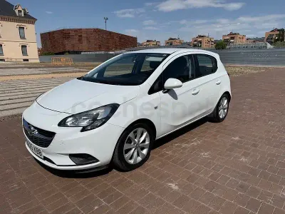 Usado Opel Corsa Selective 95 CV (69 kW) 2017 Blanco Utilitario