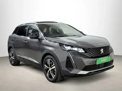 Usado Peugeot 3008 GT 226 CV (166 kW) 2023 Gris SUV
