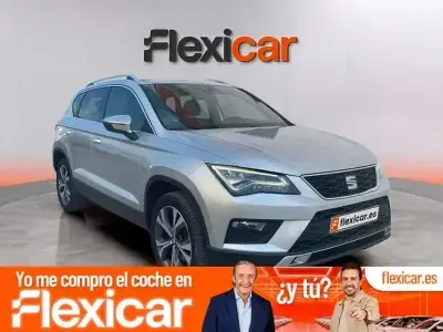 Usado Seat Ateca 4Drive 150 CV (110 kW) 2017 Gris / plata SUV