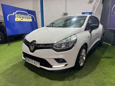 Usado Renault Clio IV LIMITED 90 CV (66 kW) 2017 Blanco Berlina