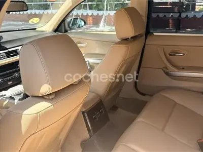 Usado BMW 320 163 CV (119 kW) 2006 Granate Berlina