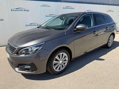 Usado Peugeot 308 SW Allure 129 CV (94 kW) 2020 Gris Familiar
