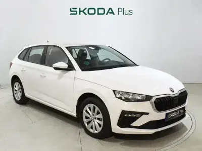 Usado Skoda Scala Essence 95 HP (69 kW) 2024 Branco Citadino