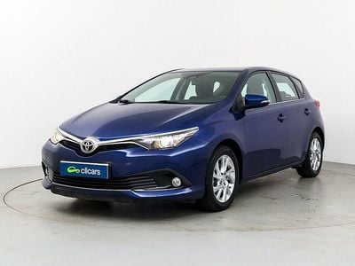 Usado Toyota Auris Business Edition 116 CV (85 kW) 2017 Azul Berlina