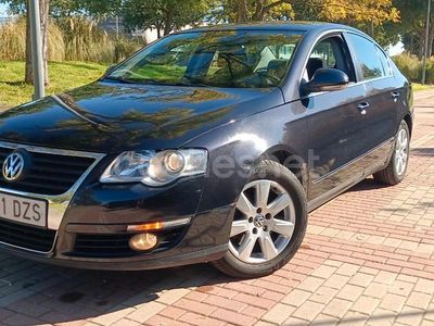 Negro Usado 2006 VW Passat Advance Berlina | 3995 € (Precio justo)