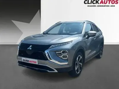 Usado Mitsubishi Eclipse Cross 188 CV (138 kW) 2023 Gris SUV