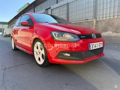 Usado VW Polo GTI 180 CV (132 kW) 2010 Rojo Utilitario