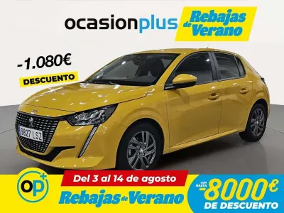 Usado Peugeot 208 Active 102 CV (75 kW) 2021 Amarillo Utilitario