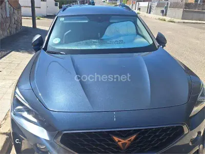 Usado Cupra Formentor 150 CV (110 kW) 2023 Gris / plata SUV