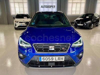 Usado Seat Arona FR 90 CV (66 kW) 2021 Azul SUV