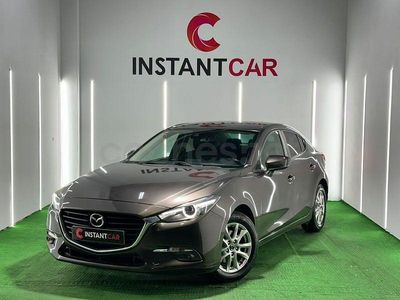 Usado Mazda 3 150 CV (110 kW) 2018 Gris / plata Berlina