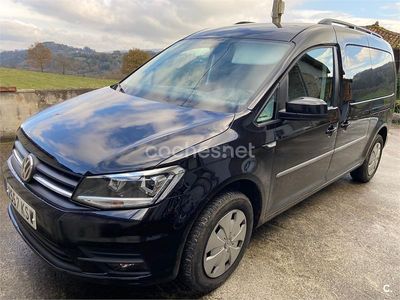 Negro Usado 2019 VW Caddy Trendline Monovolumen | 11.800 €