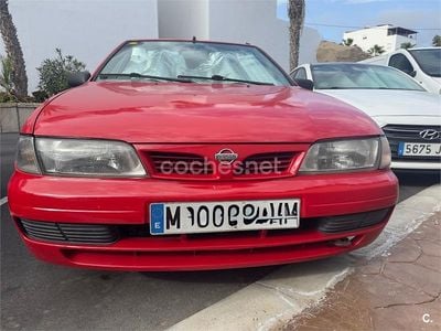 Usado Nissan Almera 100 CV (73 kW) 1997 Rojo Berlina