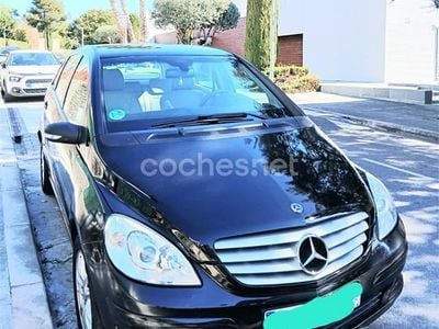 Käytetty Mercedes B150 Edition 95 HP (69 kW) 2008 Musta Tila-auto