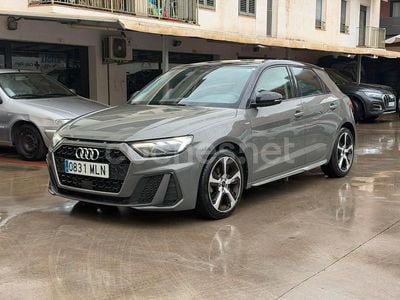 Gris / plata Usado 2023 Audi A1 Sportback S-Line Utilitario | 25.990 € (Precio justo)