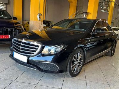Usado Mercedes E350 211 CV (155 kW) 2016 Negro Berlina