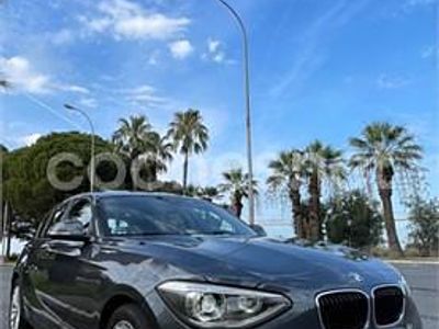 Usado BMW 118 143 CV (105 kW) 2015 Gris / plata Utilitario
