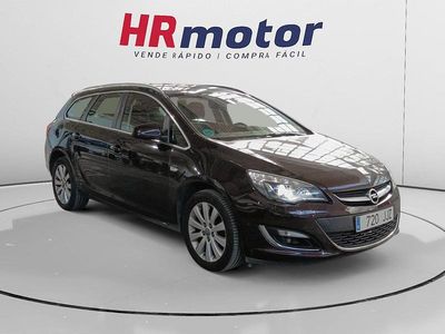 Usado 2015 Opel Astra Excellence Familiar | 8450 € (Precio justo)