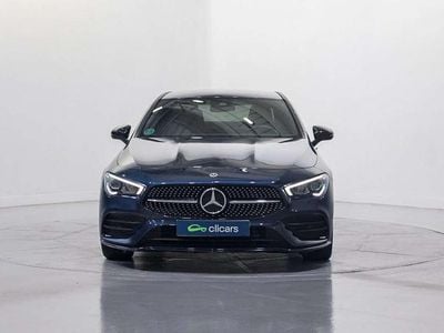 Usado Mercedes CLA180 136 CV (100 kW) 2023 Azul Berlina