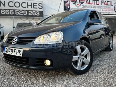 Gris / plata Usado 2006 VW Golf Sportline Berlina | 5500 € (Buen precio)