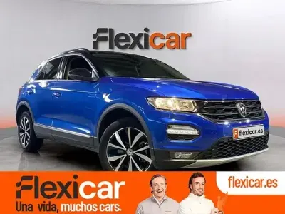 Usado VW T-Roc Advance 115 CV (84 kW) 2018 Azul SUV