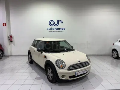 Usado Mini ONE 95 CV (69 kW) 2009 Beige Utilitario