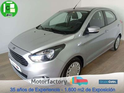 Usado Ford Ka Plus 69 CV (50 kW) 2016 Plateado Utilitario