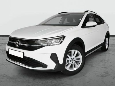 Blanco puro Usado 2022 VW Taigo Design SUV | 15.990 € (Precio justo)