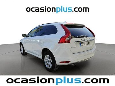 Käytetty Volvo XC60 Kinetic 150 HP (110 kW) 2016 Valkoinen Katumaasturi