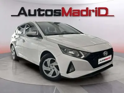 Usado Hyundai i20 101 CV (74 kW) 2021 Blanco Utilitario